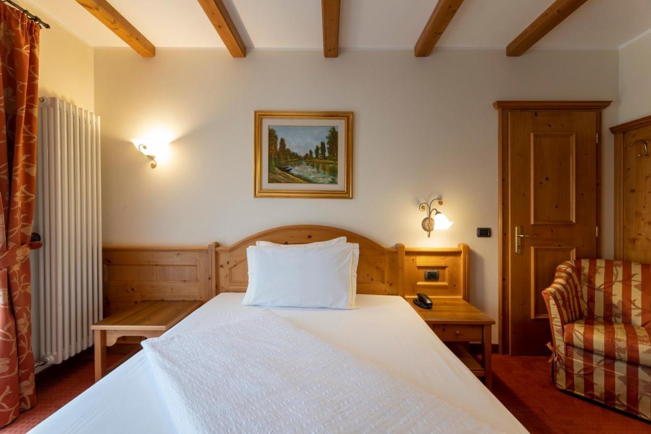 Hotel Lido - Slow & Natural Living Molveno Esterno foto
