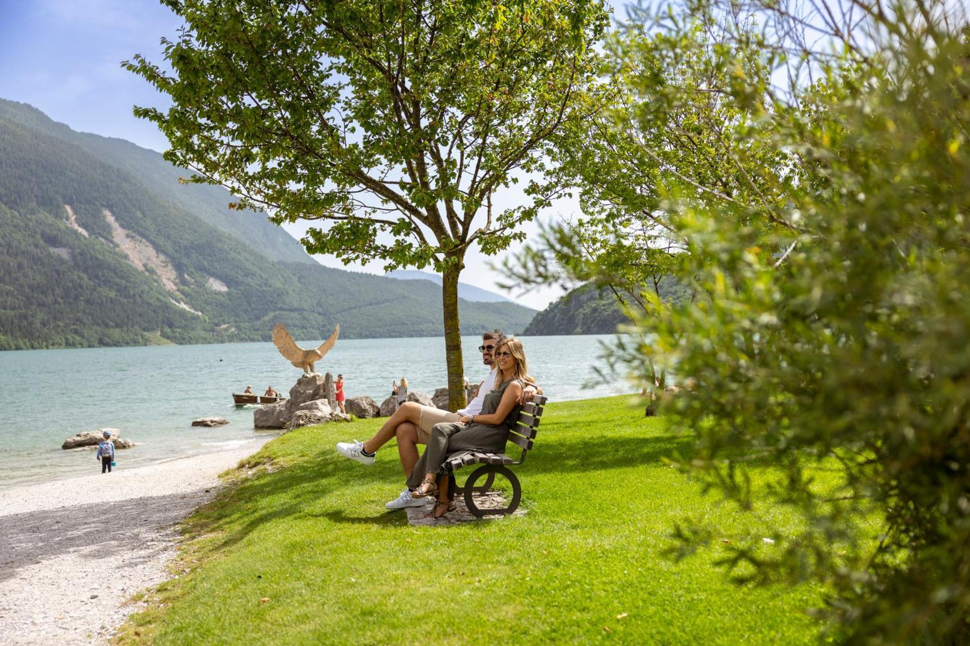 Hotel Lido - Slow & Natural Living Molveno Esterno foto